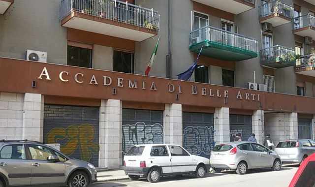 Accademia di belle arti di Bari,  emergenza: Rischiamo seriamente la chiusura